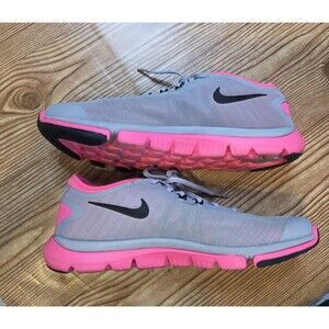 Women's Nike Fly wire Training Flex Supreme TR4 Gray & Pink Athletic Shoes Sz 9